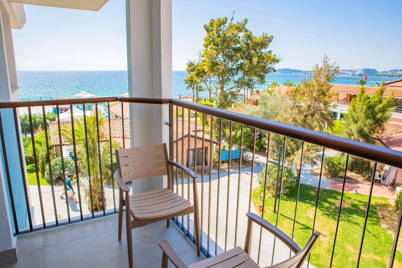 Ephesia Hotel Kusadasi Exterior photo