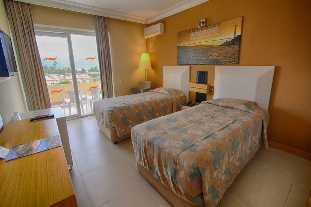 Ephesia Hotel Kusadasi Exterior photo